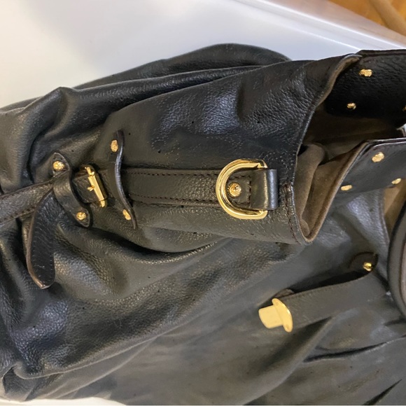 Louis Vuitton LV monogram L Hobo Mahina Leather Black - Picture 5 of 14